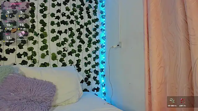 paulina delima   online show from October 1, 1:32 am