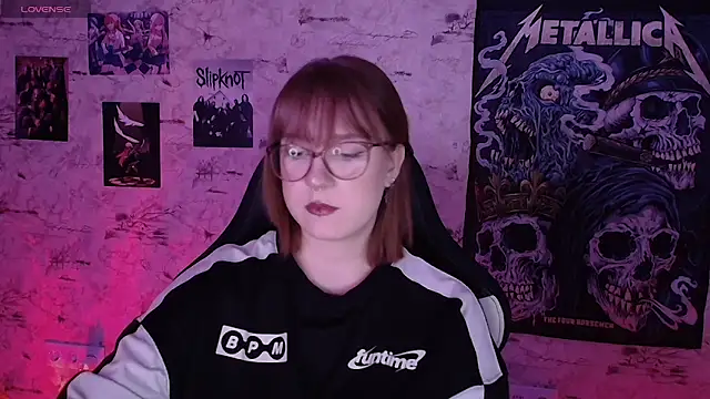 Rudy 02 online show from May 4, 8:01 pm