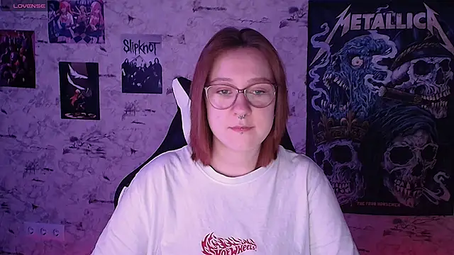 Rudy 02 online show from May 26, 6:18 pm