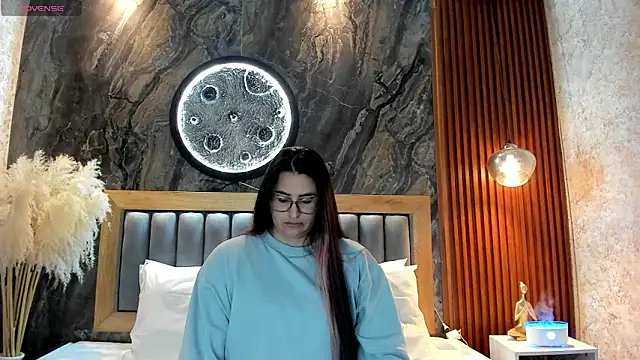 BellaPeers  online show from May 22, 11:52 am