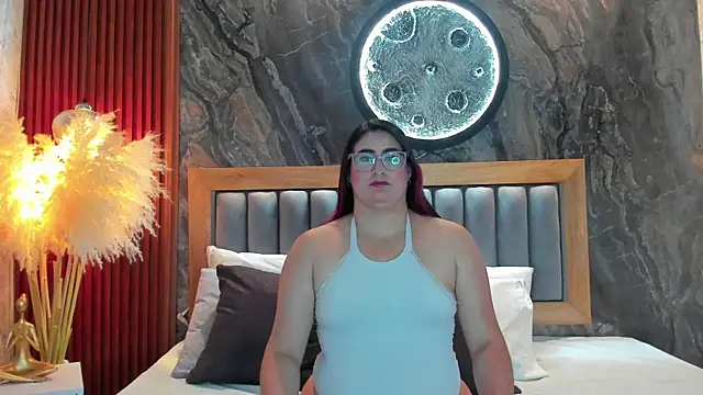 BellaPeers  online show from November 14, 12:05 pm