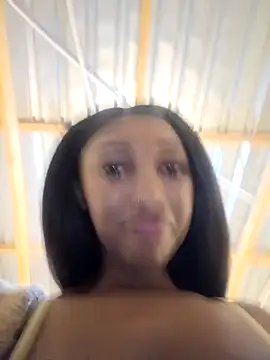 Shria107 online show from October 17, 7:39 pm