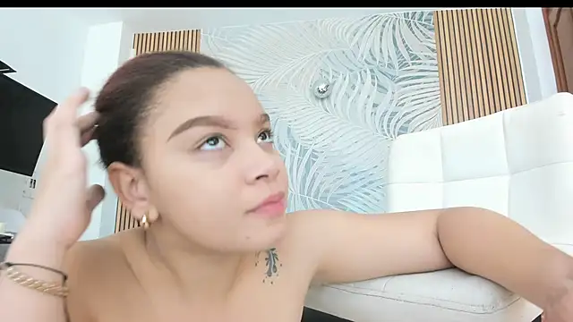 LauraRossi Nova online show from September 13, 2:03 pm