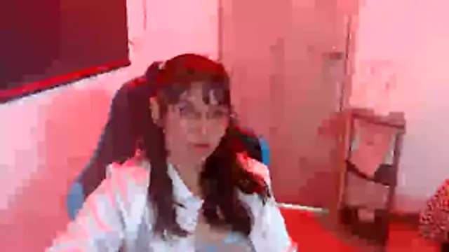 Skarlet Adams28 online show from May 26, 9:36 pm