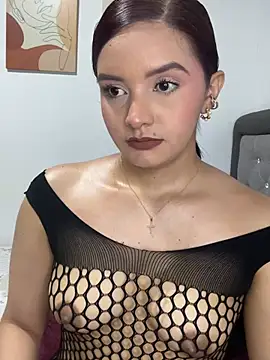 Melanyprada online show from May 15, 5:22 am