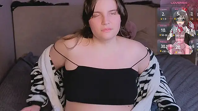 Ruyjin Choi online show from October 27, 11:17 am