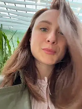 Dina Tease online show from March 30, 10:15 am