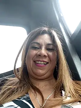 Laura-Hernandez online show from October 30, 3:46 pm