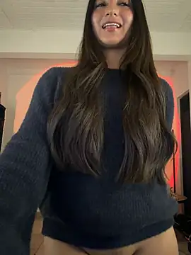 aly golden  online show from August 3, 6:39 am
