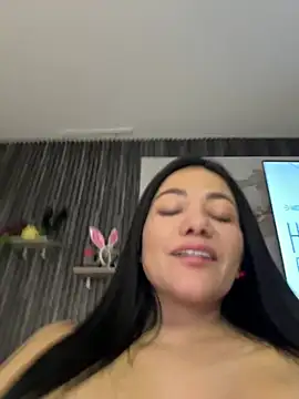 Abril10  online show from April 2, 2:03 pm