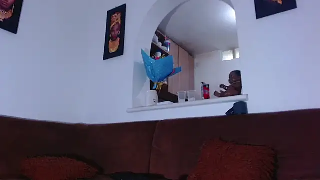 Tanhia ebony online show from December 20, 9:19 pm