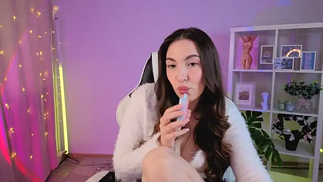 MelissaLovely  online show from May 19, 3:02 am