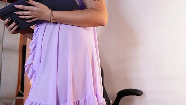 Luu Princess online show from May 7, 9:40 pm