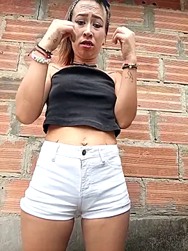 samy-blonde online show from May 25, 7:46 pm