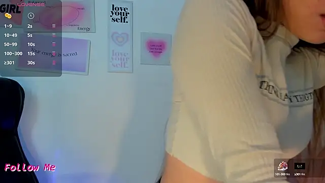 LanaJones  online show from October 14, 12:30 pm