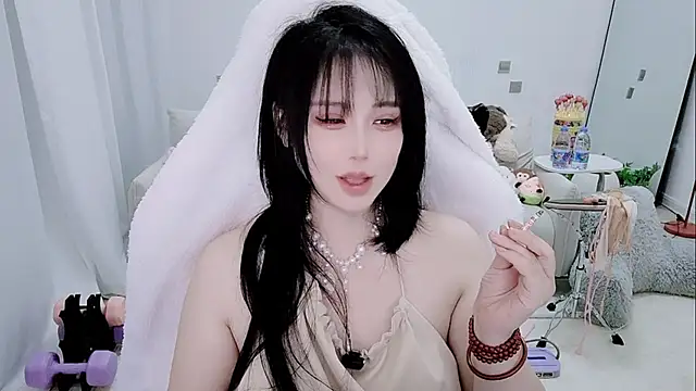 Vaness-a online show from March 27, 1:23 pm