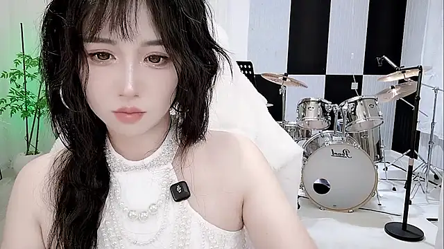 Vaness-a online show from October 5, 5:29 pm