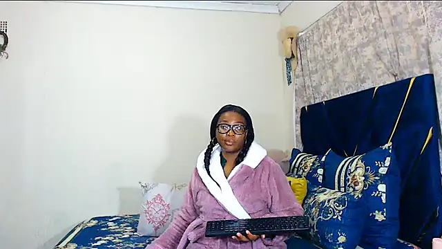 veronica1xxx online show from May 6, 9:41 pm
