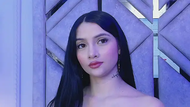 Harper-Avary online show from April 6, 7:15 pm