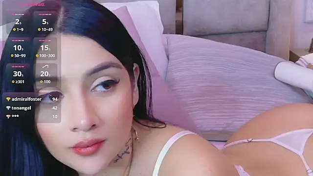 Harper-Avary online show from April 3, 8:18 pm