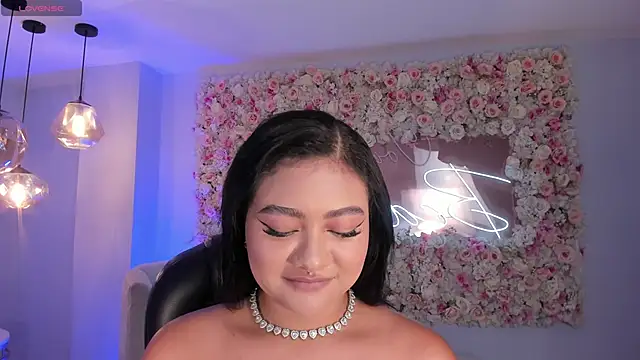 GabriellaLee online show from May 3, 11:19 pm