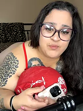 tillymarie34 online show from December 5, 5:58 pm