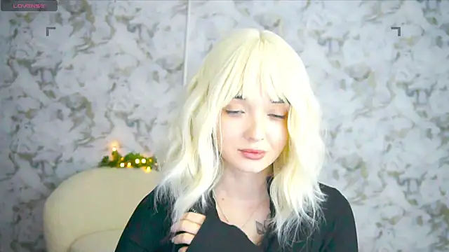 Ashley S online show from May 25, 2:21 am