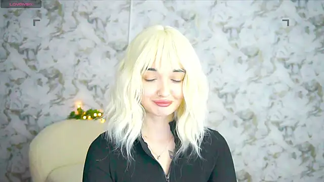 Ashley S online show from May 24, 2:10 am