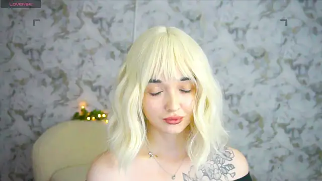 Ashley S online show from May 26, 2:22 am