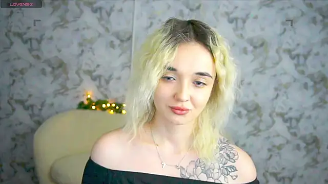 Ashley S online show from May 10, 10:56 pm