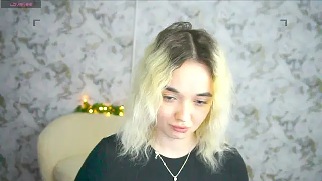 Ashley S online show from May 16, 12:24 am