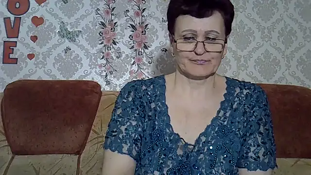 PaulaGolden online show from March 28, 12:59 pm