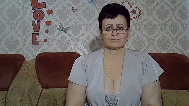 PaulaGolden online show from October 23, 7:25 am