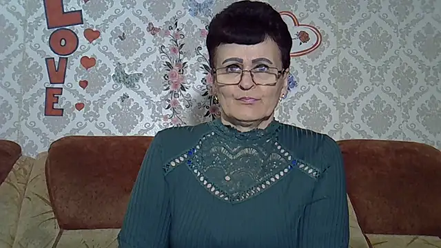 PaulaGolden online show from May 14, 7:19 pm