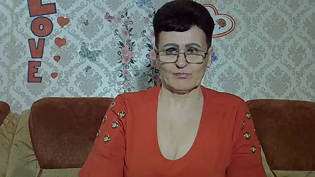 PaulaGolden online show from May 26, 7:24 pm