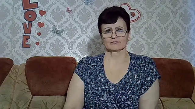 PaulaGolden online show from December 4, 8:49 am