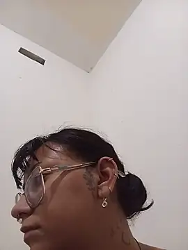MiaOlmos777 online show from July 12, 10:54 pm