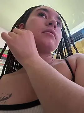 Sophie LS online show from February 6, 8:12 pm