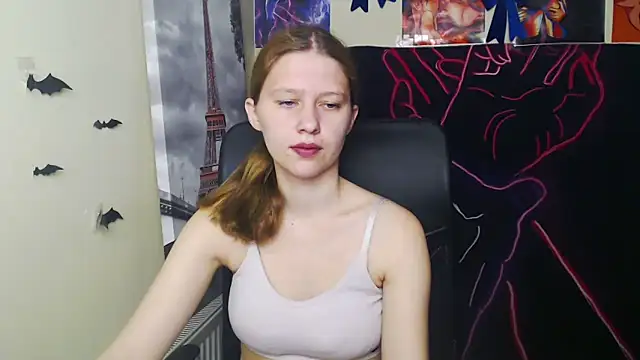 StellaCRL online show from May 2, 11:46 am