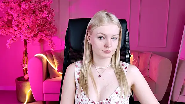 GraceGlamour online show from November 25, 5:09 am