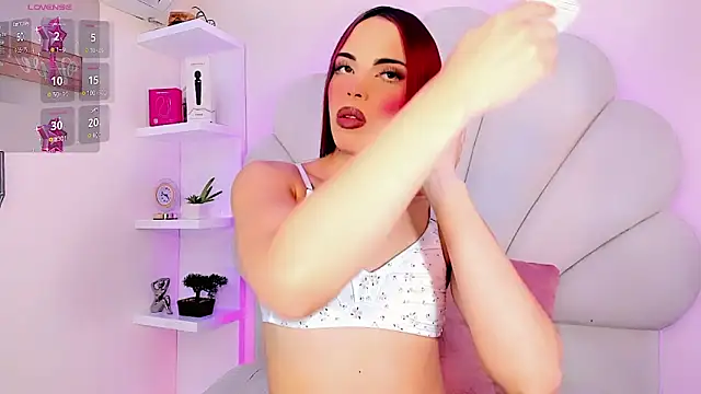 CandyJoselyn online show from May 22, 1:09 pm