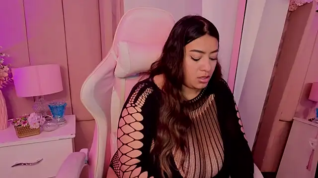 MollyBigBoobs12 online show from February 12, 9:27 pm