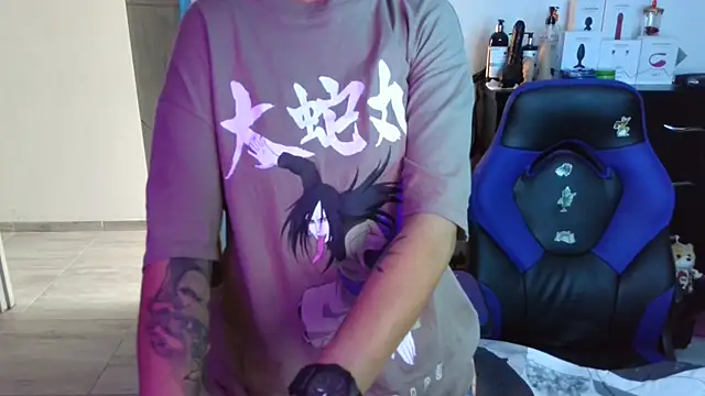 thomascooper7 online show from October 9, 8:24 pm