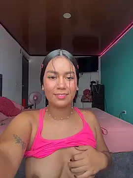 ALANAH KITTY online show from January 7, 7:50 pm