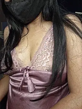 Nisha027 online show from May 18, 12:42 am
