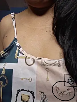Nisha027 online show from May 27, 1:57 am