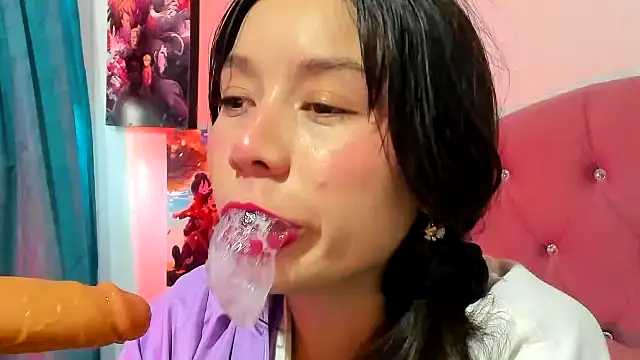 teffy lee online show from May 15, 8:44 pm