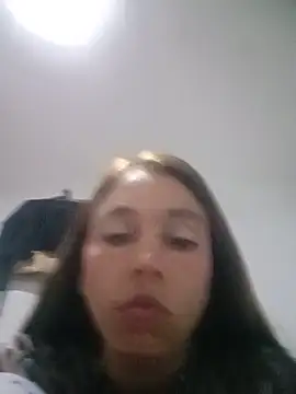 Luci And Sofi online show from May 15, 4:05 am