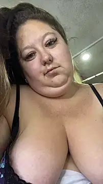 Chloee Peach online show from January 15, 5:24 am