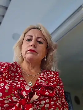 almaluna7 online show from March 27, 10:32 pm